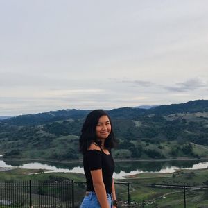 Meet your Posher, Crystal